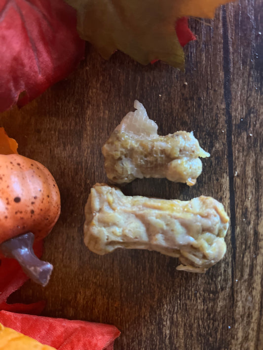 Parmesan Peace Treaties - Calming Dog Treats with Turkey, Chamomile & Hemp Oil